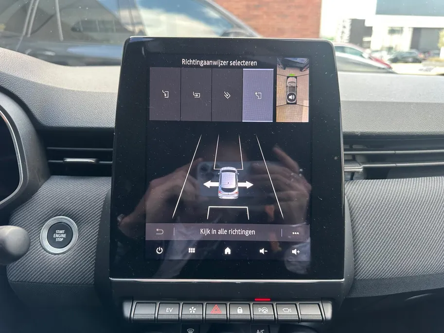 Renault Clio 1.6 E-Tech Full Hybrid 145 esprit Alpine | Automaat | Navigatie | Apple Carplay & Android Auto | LMV | Cruise & Climate Control | Camera | Parkeersensoren | 12 Maanden BOVAG Garantie