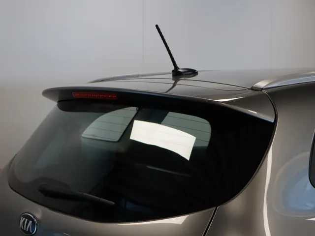 Kia Carens 2.0 GDi BusinessLine Automaat Trekhaak