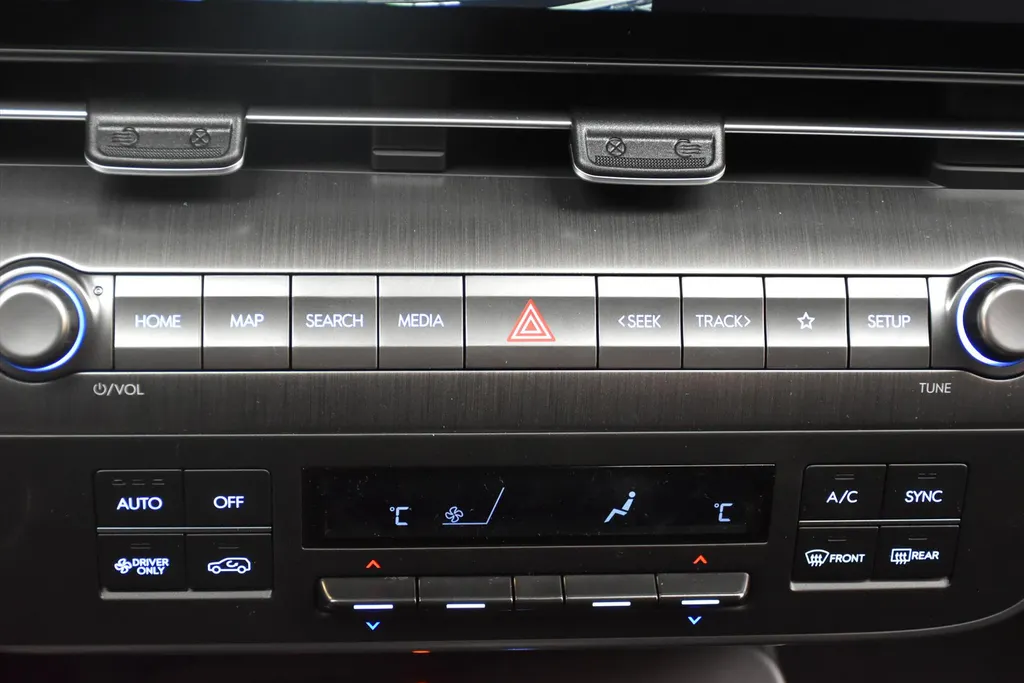 Hyundai Kona 64,8 kWh Pure Edition I Nieuwe auto! I Voorraad actie!