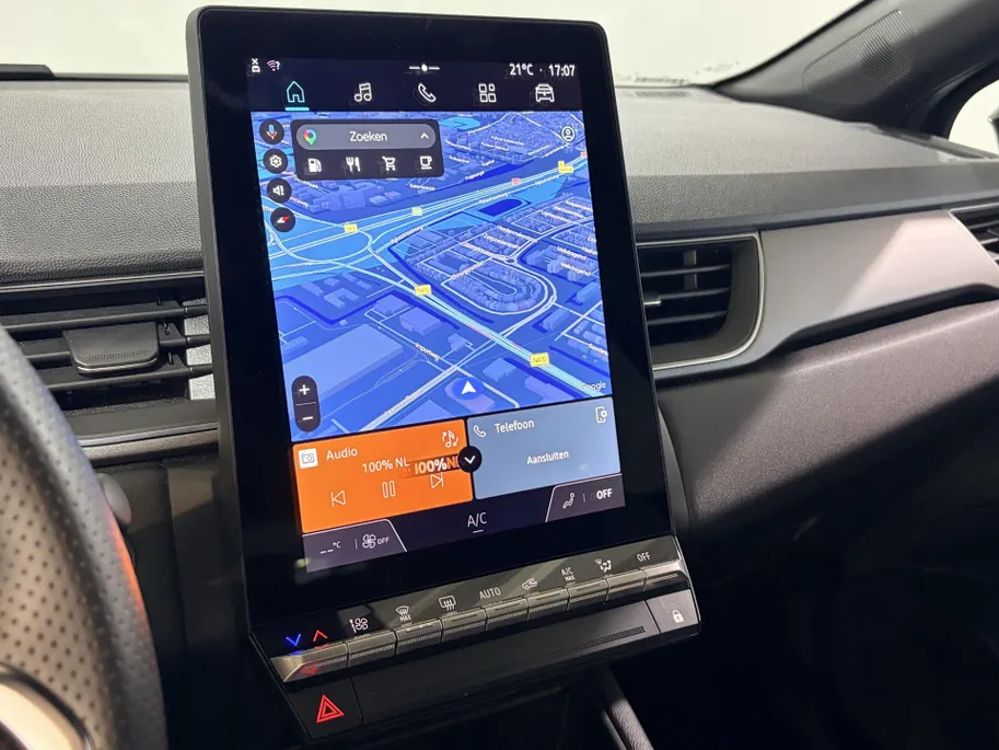 Renault Captur 145PK E-Tech full hybrid techno Automaat | 1ste Eigenaar | Google Built-in | Apple Carplay/Android Auto | Camera | Parkeersensoren | Lichtmetalen Velgen | LED Lampen | Digitale Cockpit | Licht & Regen Sensor | Armsteun |