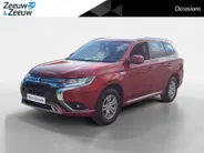 Mitsubishi Outlander 2.4 PHEV Pure Apple Carplay/Android Auto , electronic climate controle , cruise control , kunstlederen bekleding , lichtmetalen velgen 16' , voorstoelen verwarmd