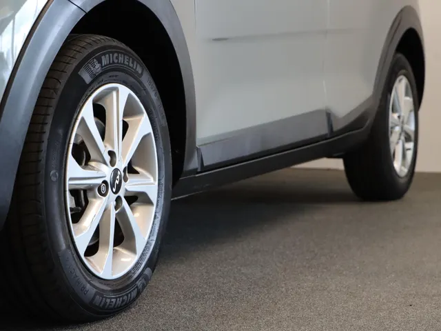 Kia Stonic 1.0 T-GDi MHEV DynamicLine