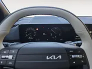 Kia Sportage 1.6 T-GDi Hybrid GT-PlusLine | Schuif/kanteldak | Lederen bekleding | 360 Graden camera | Head up display | Elektrische achterklep | Elektrische stoel verstelling met geheugen | Stoel verwarming + ventilatie voor | Dodehoek camera | Draadloze oplader | Ad