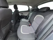 Kia cee'd 1.6 GDI DynamicLine | 1e Eigenaar | Dealeronderhouden | Camera | Navigatie | Cruise Control | 12 Maanden BOVAG Garantie |