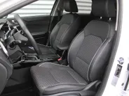 Kia Ceed Sportswagon 1.5 T-GDi DynamicPlusLine | Stoel- & stuurverwarming | Camera | Clima | Cruise adapt. | LED | Navi | Elek. achterklep | 16' LM |