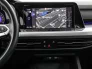 Volkswagen Golf 1.0 eTSI 110pk DSG Life Business · Camera · Keyless · Dodehoeksensor · Apple/Android Car Play · Clima · Navigatie · Garantie t/m 12-10-2026 of 60.000km