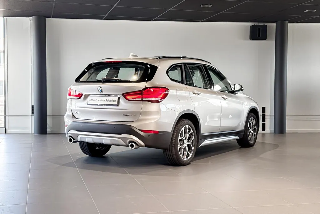 BMW X1 sDrive20i Business Edition Plus