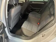 Volkswagen Passat 1.4 TSI eHybrid 218pk DSG GTE Business · Camera · Inklap. Trekhaak · Elek. Achterklep · Keyless · Stoelverwarming · ACC ·