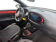 Toyota Aygo X 1.0 VVT-i MT Envy | JBL Speakers | Adaptieve Cruise Control | Camera | Climate Control | Volledig Dealer Onderhouden | 10 Jaar Fabrieksgarantie