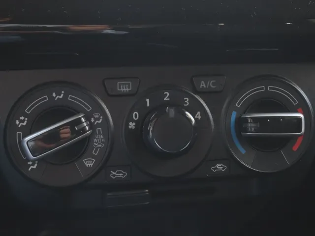 Suzuki Swift 1.2 Select Hybrid AdaptiveCruise | Carplay | All Seasons VERKOCHT