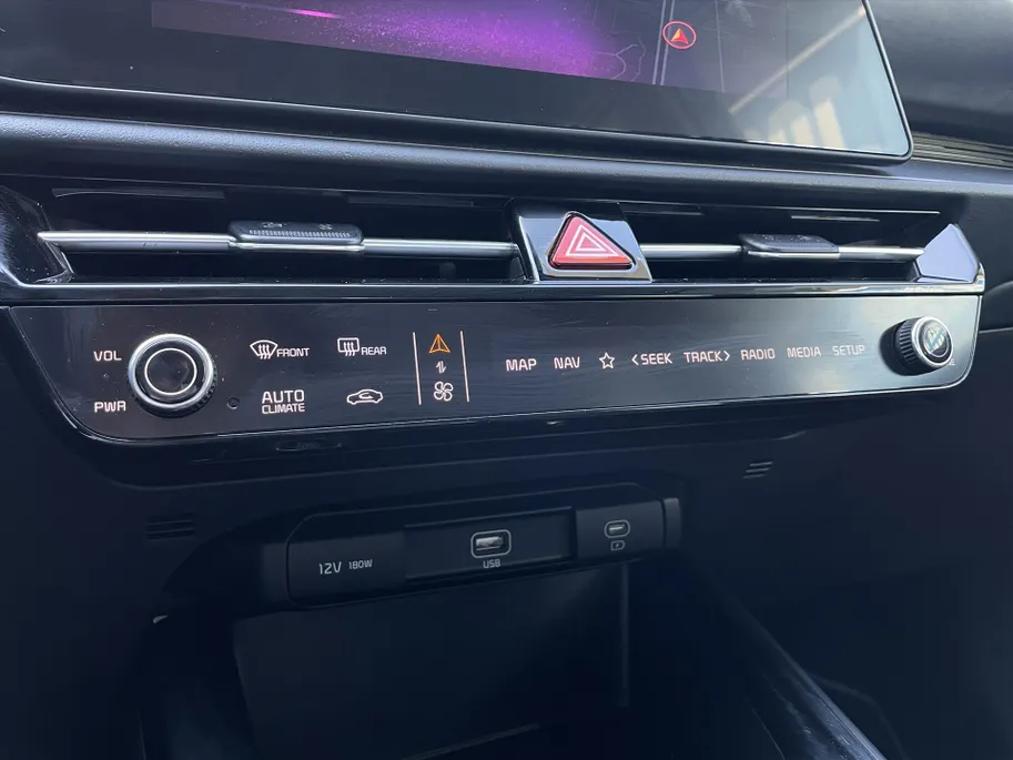 Kia Niro 1.6 Hybrid DynamicLine Edition / navi / Elektrische stoelen / Climate