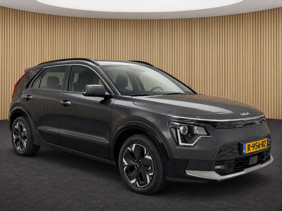 Kia Niro EV DynamicLine 64.8 kWh 100% SOH | Navigatie | Climate control | ACC | Achteruitrijcamera |