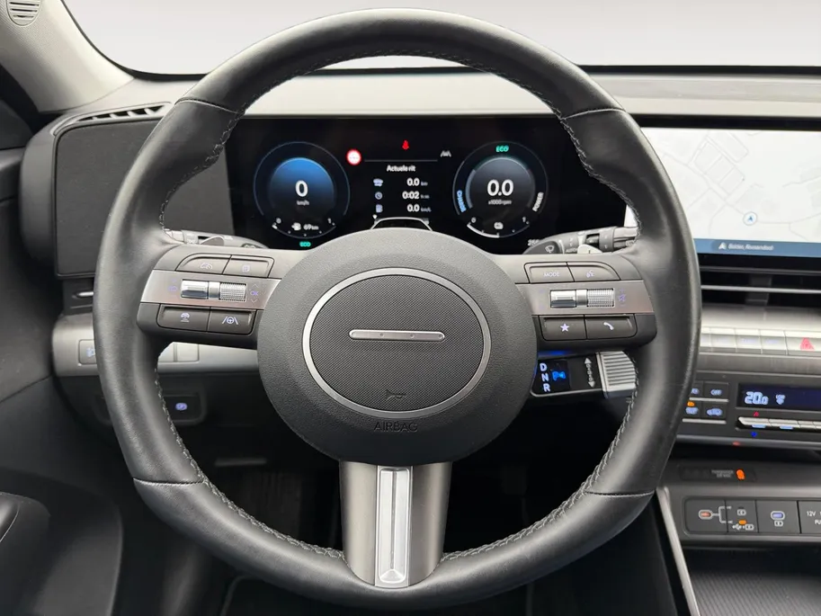 Hyundai Kona 1.6 GDI HEV Comfort Smart 19'' velgen Incl. resterend fabrieksgarantie! Zeer mooie uitvoering! ALS NIEUW!!
