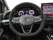 Volkswagen Golf GTI Clubsport Edition 50 2.0 325 PK 7 versn. DSG · Assistance Pakket Plus · Leder Pakket 'Vienna' · Multimedia Pakket Plus · Panoramaschuif-kanteldak · Stuurwiel, verwarmd, multifunctioneel en met ArtVelours bekleed ·
