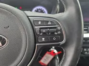Kia Niro 1.6 GDi Hybrid DynamicLine | All Season Banden | Cruise Control | Climate Control | Camera | Navigatie | Half Leder |
