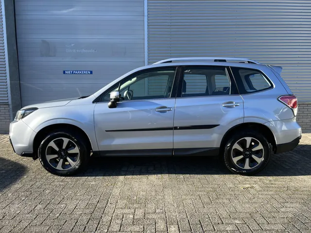 Subaru Forester 2.0 Luxury Automaat | Trekhaak | All Season Banden | Elek. Schuif/Kantel Dak | Adaptieve Cruise Control