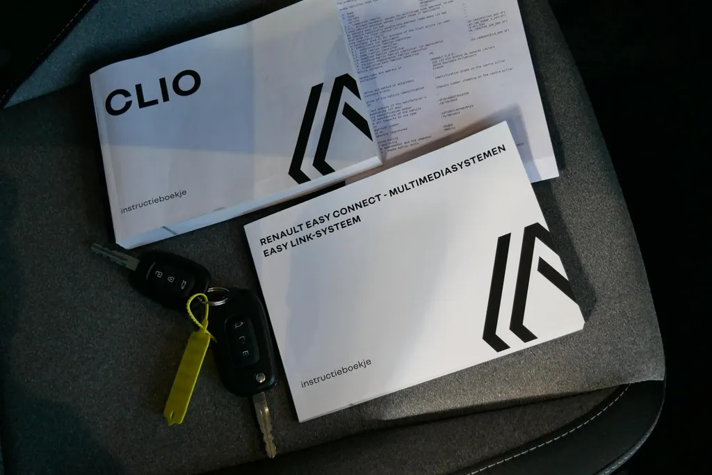 Renault Clio 1.0 TCe 90 GPF evolution | Apple Carplay / Andriod Auto | Airco | Parkeersensoren achter |
