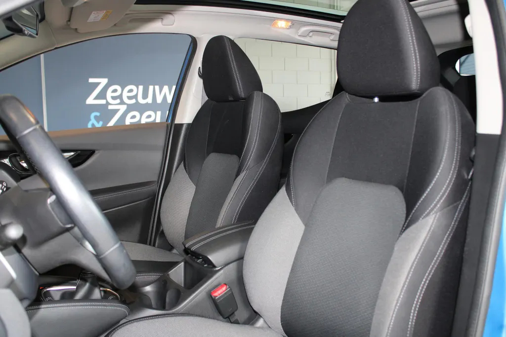 Nissan QASHQAI 1.3 DIG-T Design Edition | Trekhaak | Navigatie | 360grd camera | Zeer nette auto | pdc voor en achter | Climate controle | Cruise controle | Dealer onderhouden | I-key |
