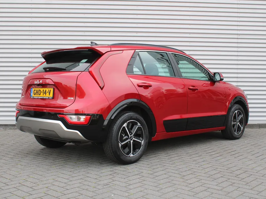 Kia Niro 1.6 GDi Hybrid DynamicLine | Navi | Airco | Cruise | Camera | Keyless |