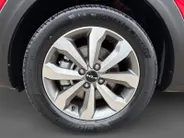 Kia Stonic 1.0 T-GDi MHEV DynamicLine | Achteruitrijcamera | Parkeersensoren achter | Apple/Android Carplay | Climate control | Cruise control | LMV