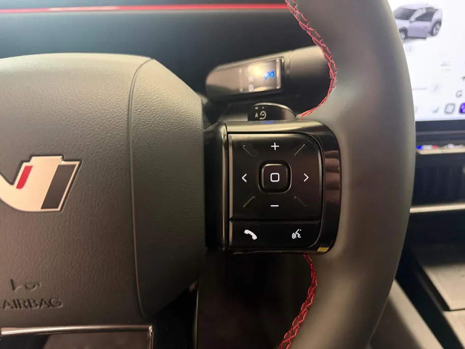 Hyundai IONIQ 3 N-LINE | 61 KWH | FIERCE RED MATTE |