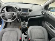Hyundai i10 1.0i Comfort Zeer weinig km! NU RIJKLAARPRIJS incl. 12 maanden garantie!