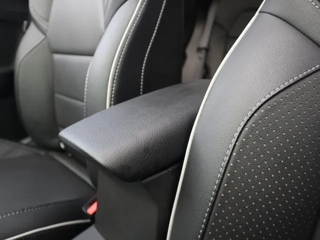 Mitsubishi ASX 1.6 HEV Instyle | Pano dak | Trekhaak | Leder | All Seasons