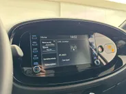 Toyota Aygo X 1.0 Pulse | 17'' L.M. Velgen | Adaptieve Cruise Control | App Connect