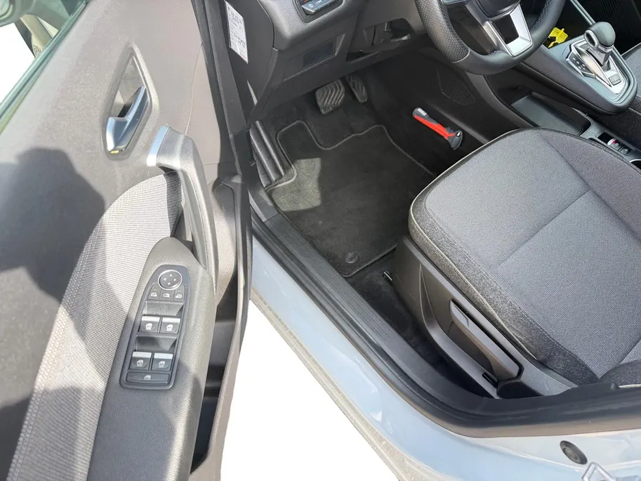 Renault Symbioz 1.6 E-Tech full hybrid 145 techno | Automaat | Navigatie | Apple Carplay & Android Auto | LMV | Cruise & Climate Control | Camera | Parkeersensoren | 12 Maanden BOVAG Garantie