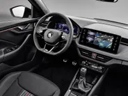 Škoda Kamiq Monte Carlo 1.0 TSI 85kW/115PK SUV 6 versn. handgeschakeld | Metallic Lak | Winter pakket | 17'' Lichtmetalen Velgen | DEMO Deal!