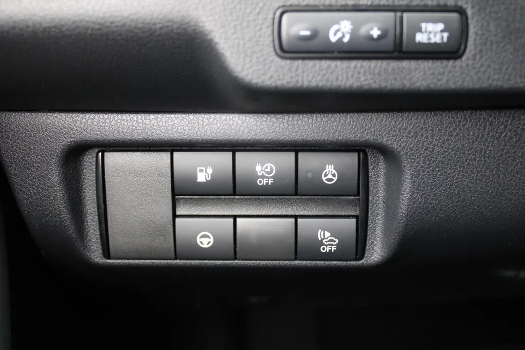 Nissan Leaf Tekna 40 kWh | Trekhaak | Stuur-/stoelverwarming | 360 Camera | LED | Dodehoek detectie | Cruise adapt. | 17' LM | Half leer/stof | Navi |