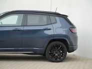 Jeep Compass 4xe 240 PK Hybrid S | Leder | Navi | Winter | Trekhaak | 19'