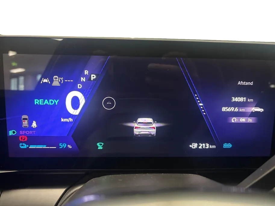 Renault Scénic E-Tech EV87 long range esprit Alpine AUTOMAAT AIRCO CAMERA ADAPIEVE CRUISE CONTROLE MET ADVANCE DRIVE ASSIST STOEL+STUURVERWARMING LM VELGEN ZEER MOOIE AUTO METEEN LEVERBAAR