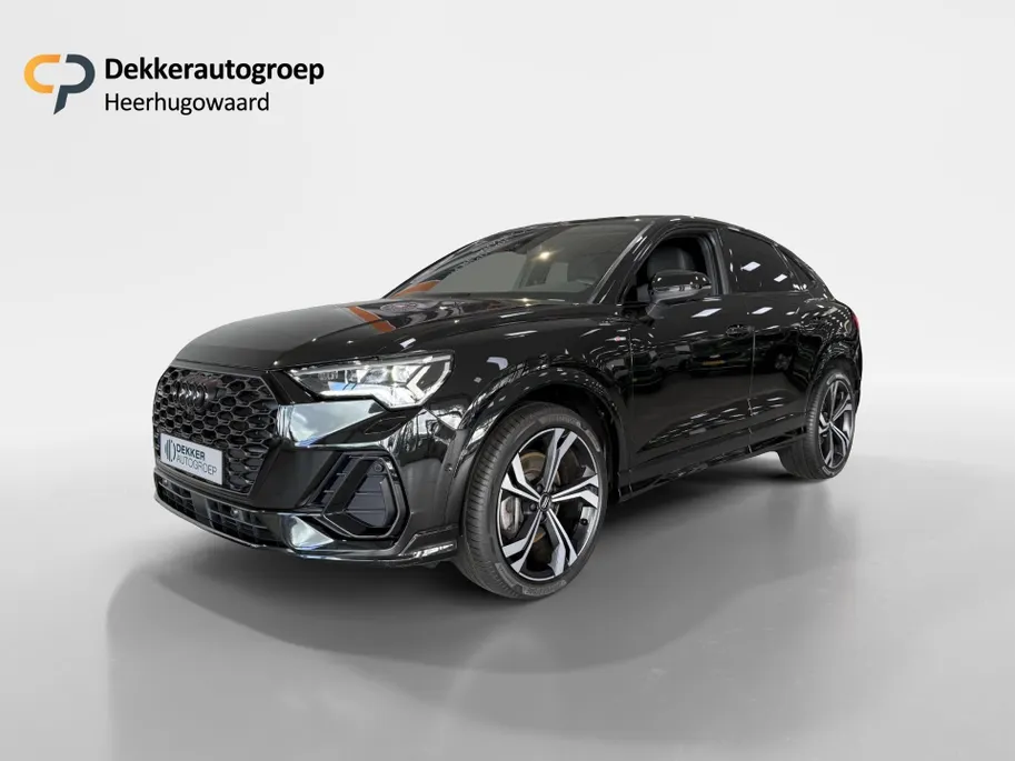 Audi Q3 Sportback 45 TFSI quattro edition one Black Pack - Pano-schuif/kanteldak - Trekhaak