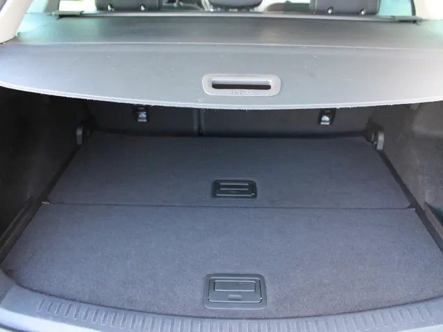 Renault Mégane Estate 1.3 TCe 115 PK Limited | Parkeersensoren | ECC | NAVI | 1.700 kg trekgewicht