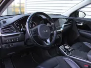 Kia e-Niro ExecutiveLine 64 kWh | Trekhaak | Stuur-/stoelverwarming + ventilatie | Leer | 17' LM | Cruise adapt. | Dodehoek detectie | LED | JBL audio |