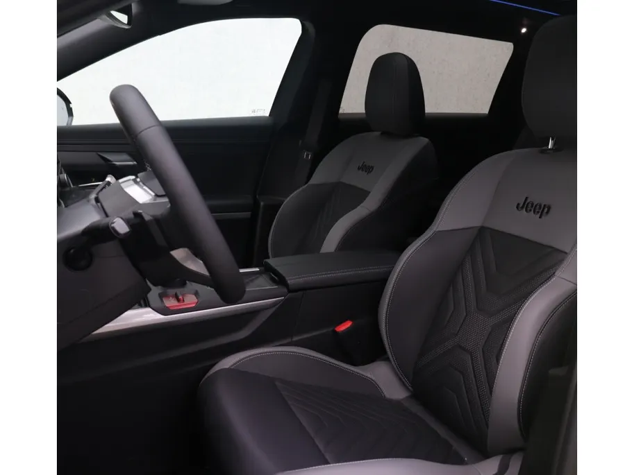 Jeep Compass First Edition 74 kWh | Schuifdak | Premium | 360cam | 20'