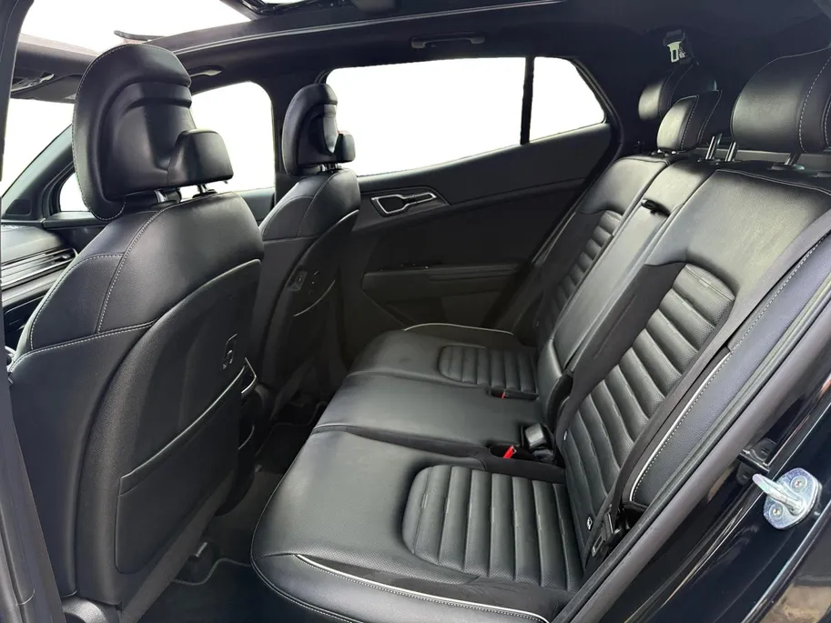 Kia Sportage 1.6 T-GDi Hybrid GT-PlusLine | Pano | Stoelverwarming + Verkoeling | Stuurverwarming | Navi | Memory | Harman Kardon | Apple Carplay | Android Auto |