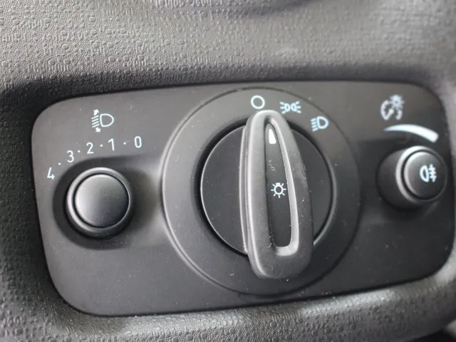 Ford Fiesta 1.0 Style 3-drs Airco | Navigatie | 4 seizoenenbanden | Nieuwe Distributieriem
