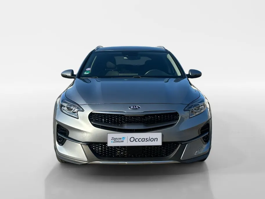 Kia XCeed 1.5 T-GDI MHEV DynamicPlusLine Automaat | 1e Eigenaar | Dealer Onderhouden | Camera | Stoel- & Stuurverwarming | Trekhaak | 2-Zone Climate Control | Navigatie | Fabrieksgarantie t/m 2-4-2028 +3x 1 jaar* | NAP
