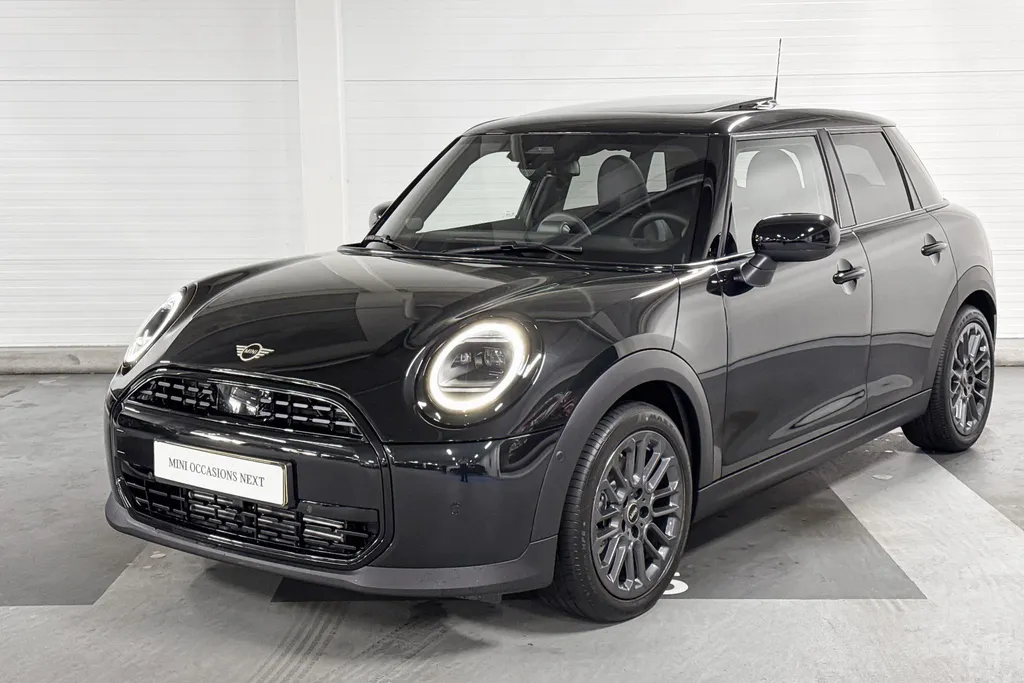 MINI Cooper 5-deurs Classic