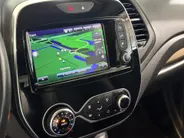 Renault Captur 90PK TCe Intens | 1ste Eigenaar | Navigatie | Climate Control | Cruise Control | Camera | Parkeersensoren | Lichtmetalen Velgen | LED Lampen |