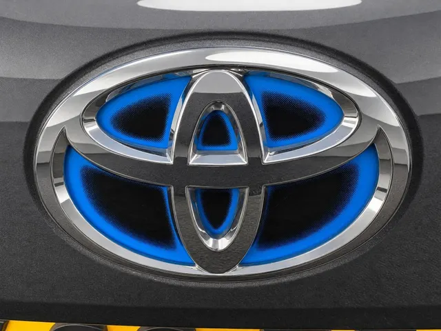 Toyota Corolla Touring Sports Hybrid 140 Active | Stuur en Stoelverwarming | LED