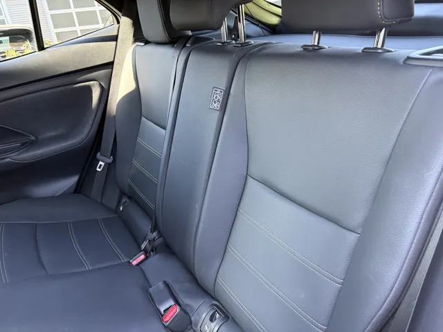 Toyota Yaris Cross 1.5 Hybrid Launch Edition | Bi-Tone | HUD | VERKOCHT