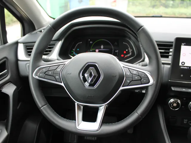 Renault Captur 1.6 E-Tech Hybrid 145 Zen | automaat | hybride | navigatie | achteruitrijcamera