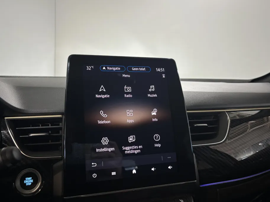 Renault Arkana 145PK E-Tech Hybrid E-Tech Engineered Automaat | 9,3' Navi | Digital Cockpit | Apple CarPlay/Android Auto | Climate Control | Adaptive Cruise Control | Full LED | Leder | Stoelverwarming |