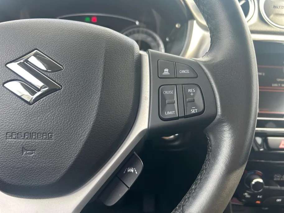 Suzuki Vitara 1.5 Hybrid Select Rhino Edition |achteruitrijcamera| LED koplampen| Apple Carplay/Android Auto| climate controle|