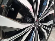 Renault Austral 1.2 E-Tech full hybrid 200 iconic * Panorama Dak  * Cruise Control Adaptief * Trekhaak Afneembaar * 360 Camera * Carplay * Winterpack * LM Velgen * 12 Maanden BOVAG Garantie *