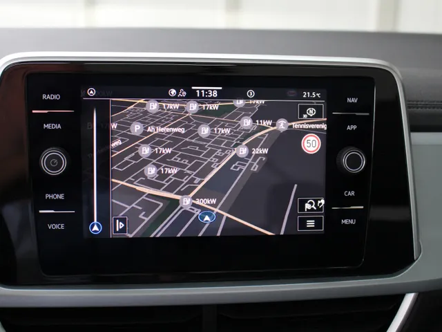 Volkswagen T-Roc Cabrio 1.0 TSI Style Goal Led | All Season Banden | Navigatie | 17' Velgen 'Zurich'