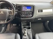 Mitsubishi Outlander 2.0 PHEV Instyle+ | Stoelverwarming voor | Leder interieur | Achteruitrijcamera | Climate control | Cruise Control